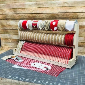 Ultimate Collapsible Mesh Roller, Triple Mesh Roller, Susie&#39;s Wreaths and Things Mesh Roller