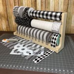 Triple Stationary Mesh Roller,  Triple Mesh Roller, Susie's Wreaths and Things Mesh Roller, Ribbon Holder, Mesh Holder