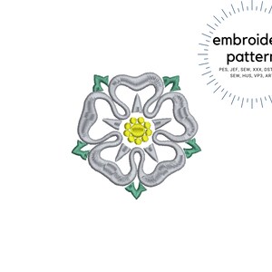 Peut inclure: Fleur blanche brodée avec un centre jaune. La fleur est une rose stylisée avec une tige et des feuilles vertes. Le motif de broderie est disponible dans plusieurs formats, notamment PES, JEF, SEW, XXX, DST, EXP, SEW, HUS, VP3 et ART.