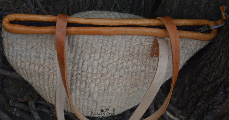 Handwoven Kiondo Bag Sisal Basket Zipped bag Market Bag image 3