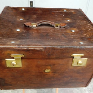 ARMY & NAVY trunk/ chest - COFFEETABLE- Side table