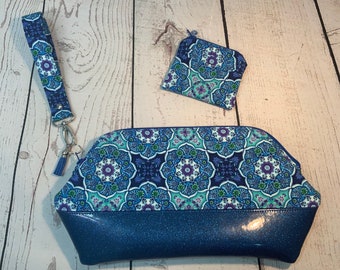 Blue Geometric Wristlet and Cardholder Pouch