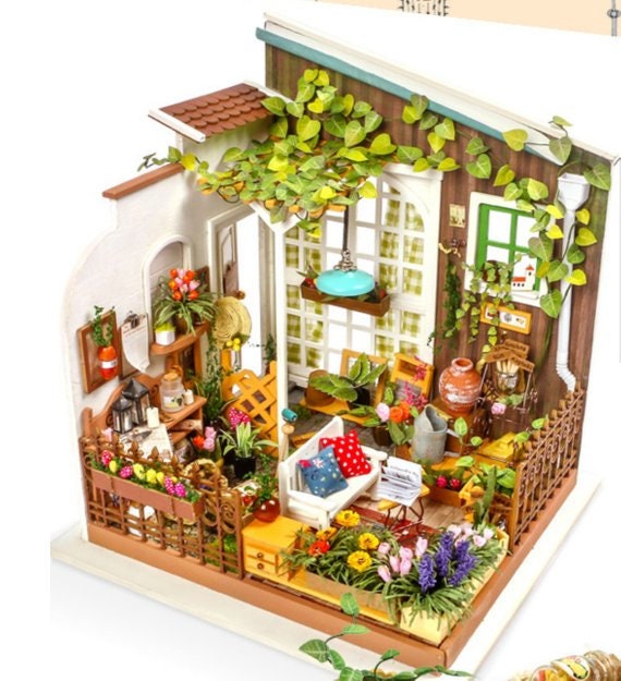 etsy dollshouse