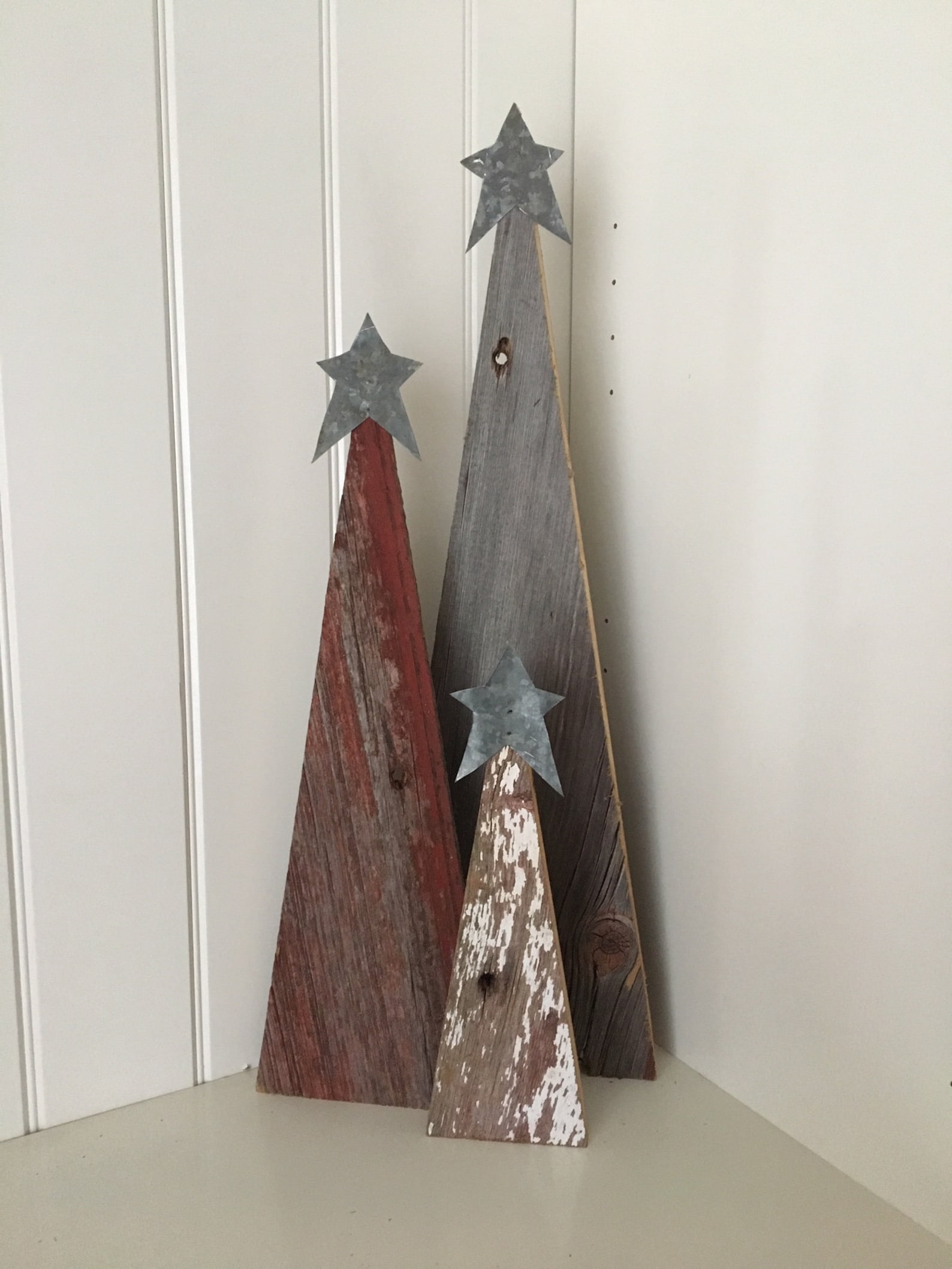 Rustic Barn Wood Christmas Trees - Set of Three Trees - Etsy