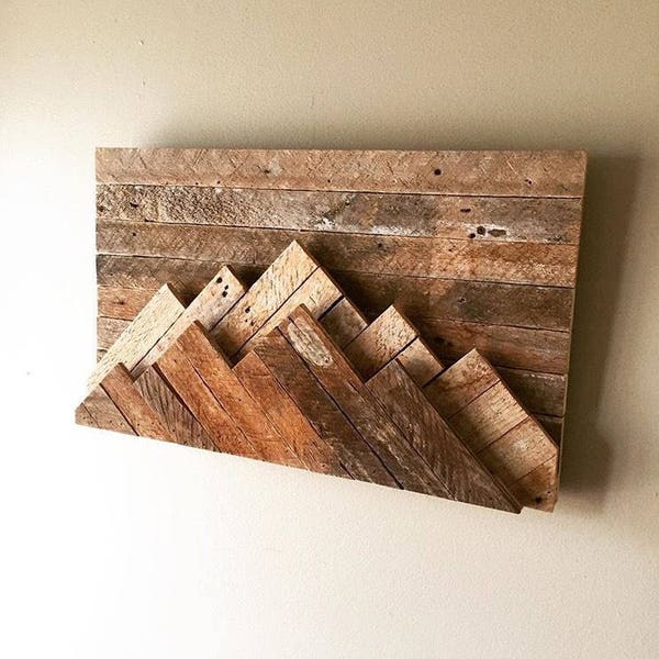 3D Mountain Wall Decor