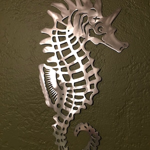 Décoration murale en métal hippocampe