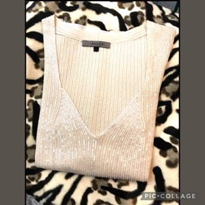 Jaeger silk jersey top with subtle sequin sparkle sleeveless with sweetheart neckline