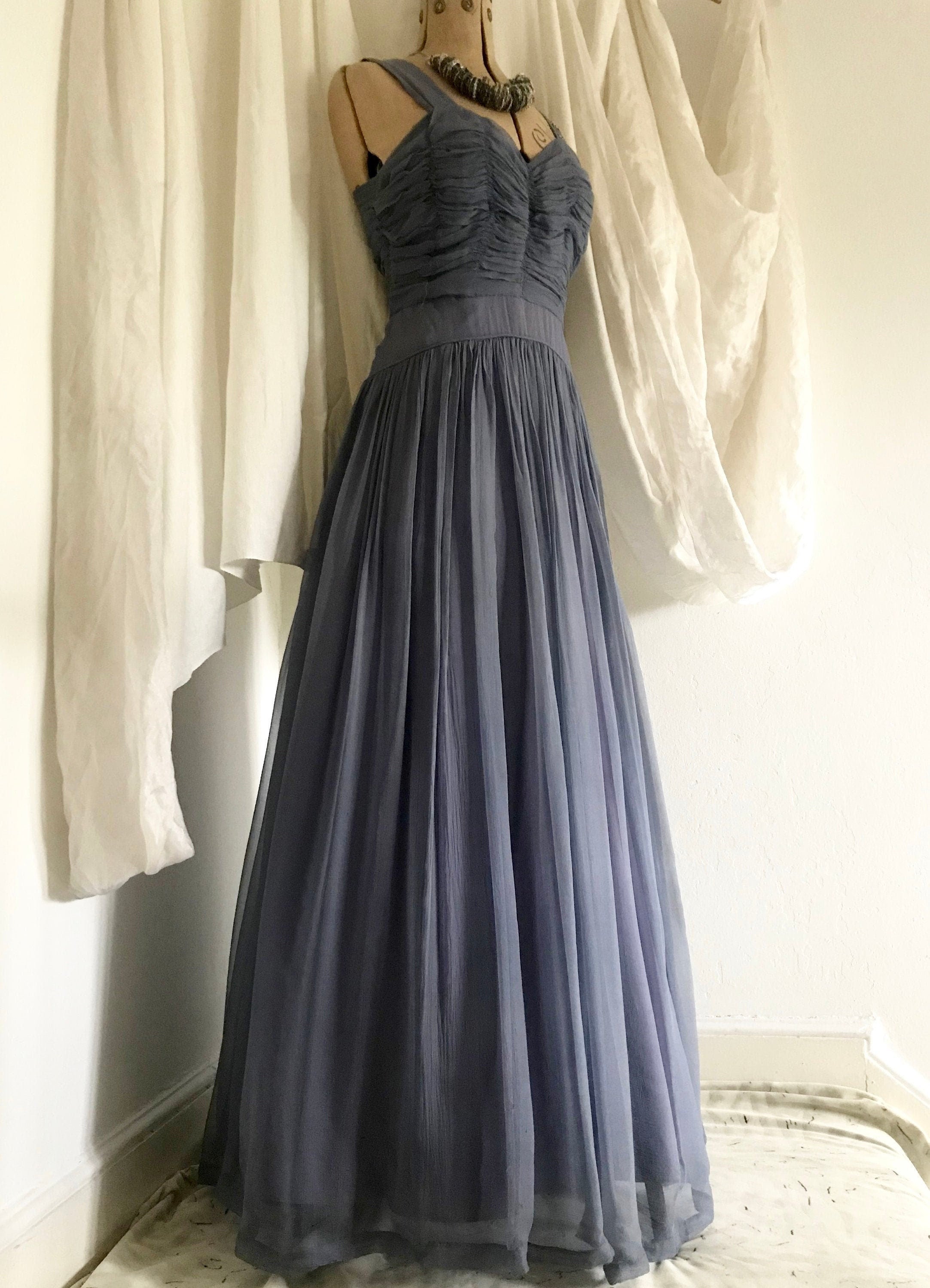 Grey ball gown Etsy Mexico