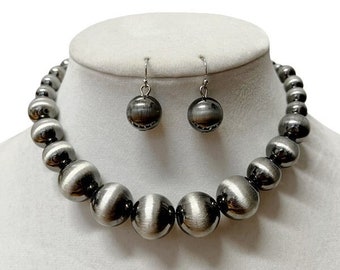 Western Navajo Bead Choker Necklace N Earrings Set | Graduated Size