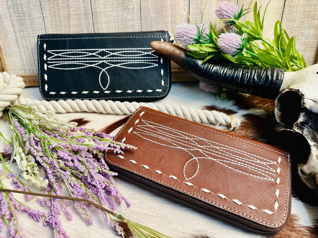 Boot Stitch Camel Purse main image 0