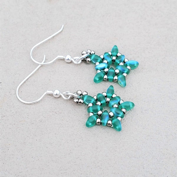 Chrysolite Beaded Star Earrings, Tiny SuperDuo Beadwoven Earrings, Handcrafted Beadwork Jewelry, Sister Gift Seed Bead Earrings