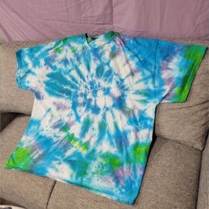Hand Dyed Tie-Dye T-Shirt 3X Heavy Cotton Blue Green Purple Spiral