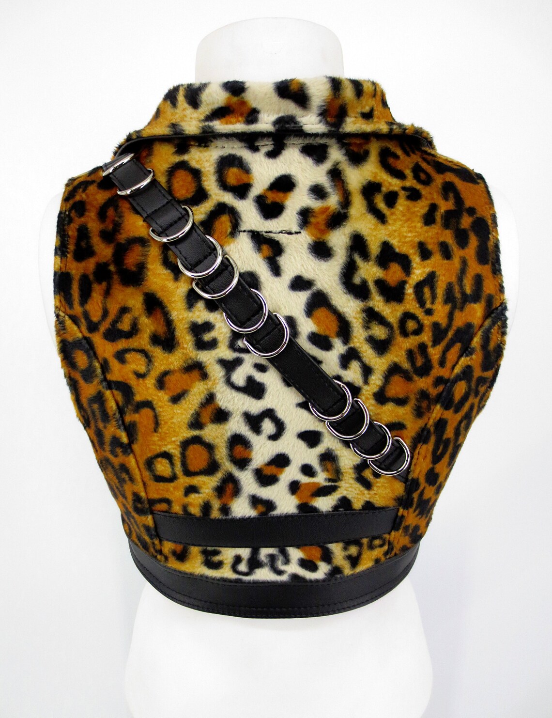 Chaleco leopardo hecho a mano con piezas de cuero sintético Etsy