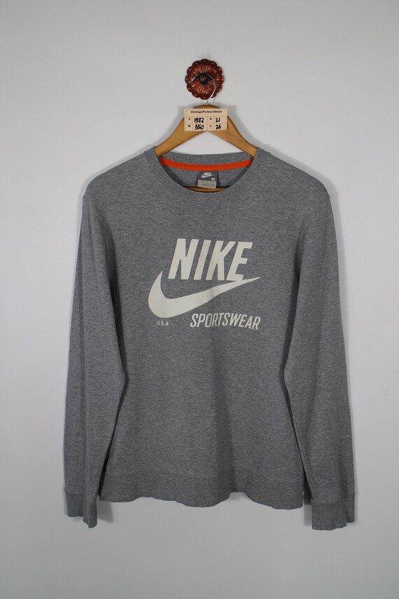 nike swoosh sweatshirt vintage