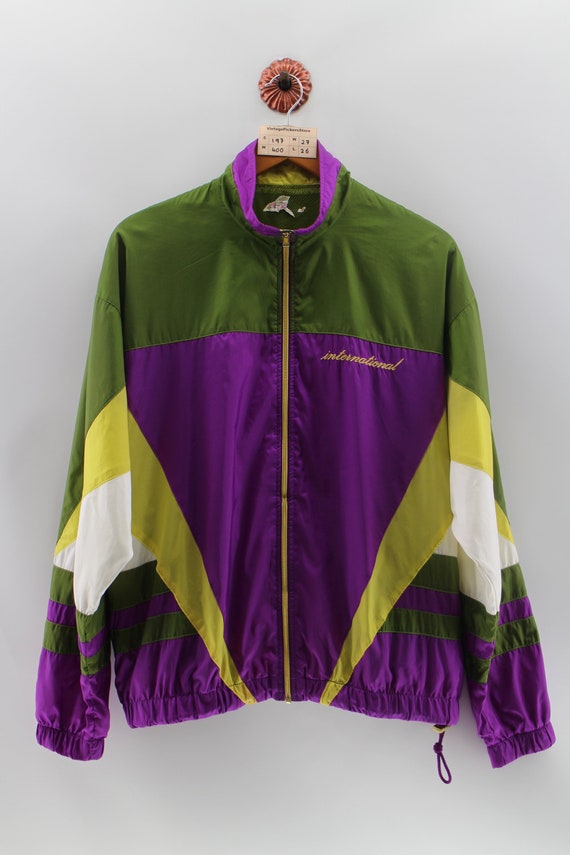 nike international windbreaker