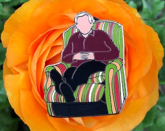 Martin Crane in his chair Frasier Hard Enamel Lapel Pin Badge