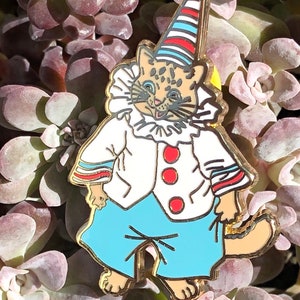 Louis Wain Clown Cat Hard Enamel Lapel Pin Badge