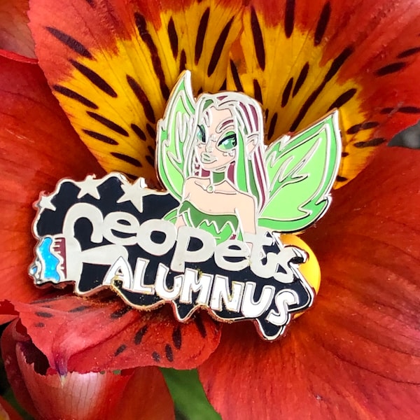 Neopets Alumnus Hard Enamel Lapel Pin Badge with glitter