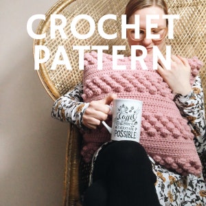 Modern Boho Crochet Pillow Cover Pattern // Crochet Throw Pillow PDF Pattern 18 x 18 // Bow Valley Bobble Pillow image 1