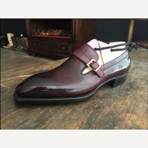 Zapatos Monk Strap de cuero marrón bicolor hechos a mano, de alta calidad y diseño exclusivo.