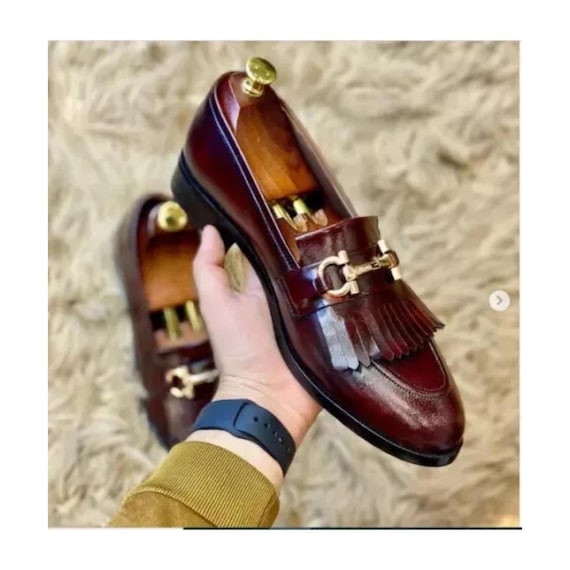 Handmade Men Leather Shoes Burgundy Loafer fringes Casual New Slip on Moccasin Shoes