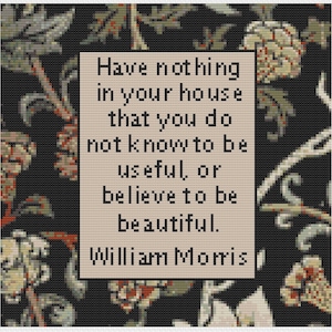 Descarga del patrón de punto de cruz con la cita de William Morris en PDF. Artes y manualidades.