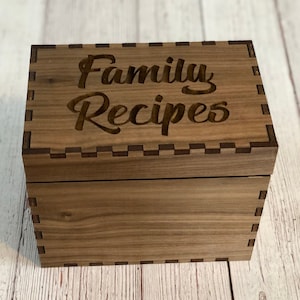 Personalized Family Recipe Box
