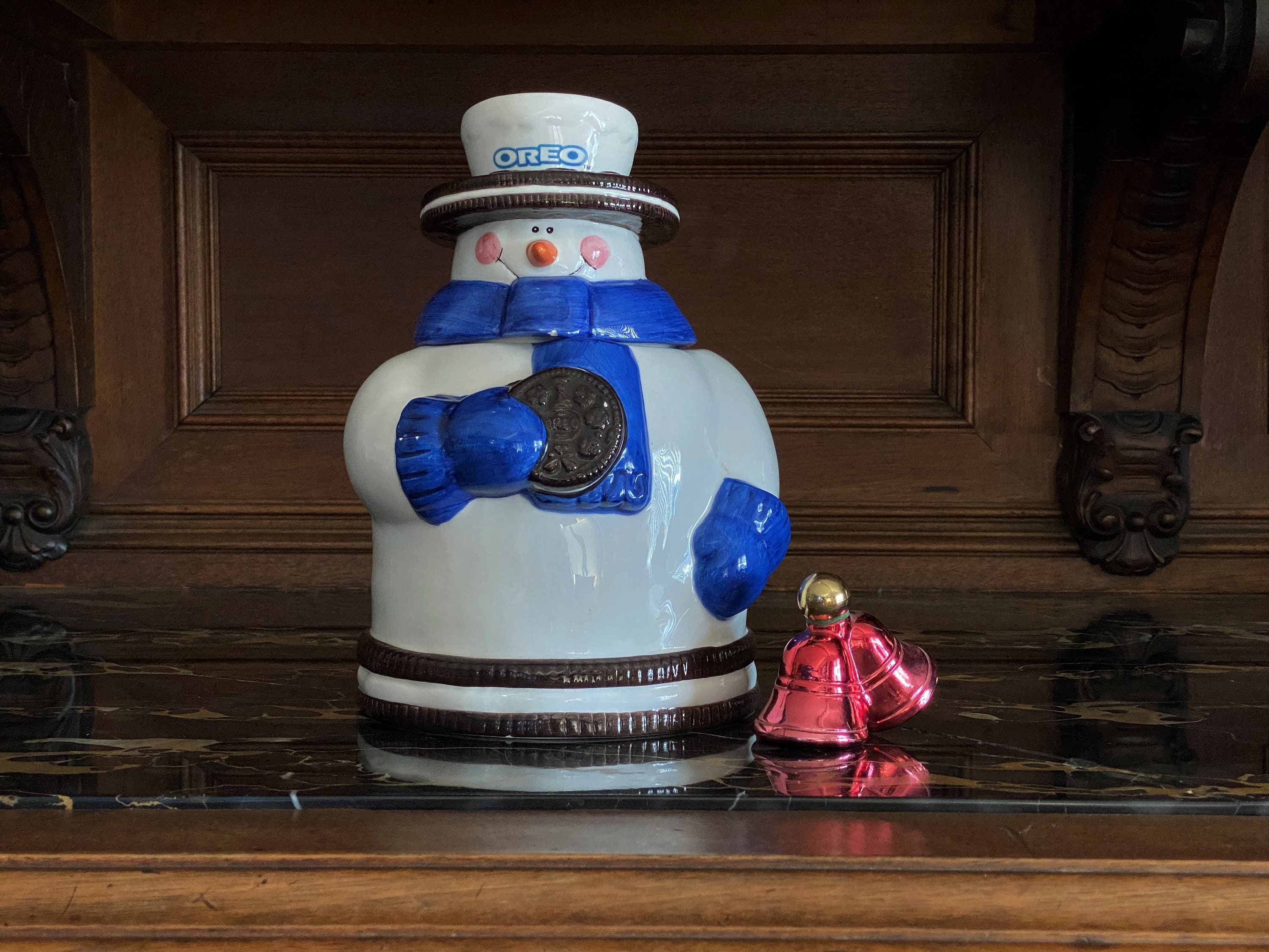 Cookie Jar OREO Snowman Ceramic Nabisco Classics, Holiday Decor