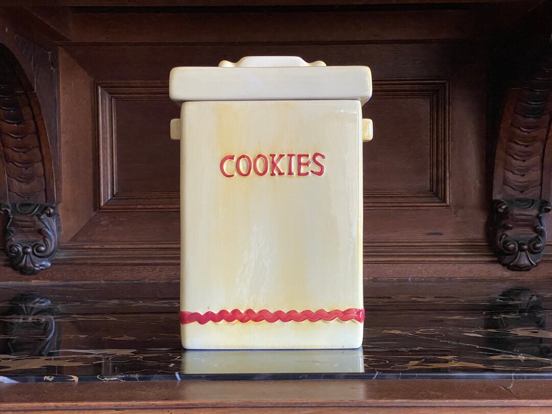 Cookie Jar MSRF, INC. Vintage Pale Yellow Pottery 1990s Ceramic