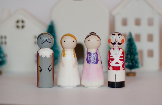 nutcracker peg dolls