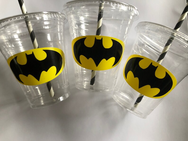 20 Batman Party Cups 12oz clear disposable plastic cups with lids and straws Superhero Birthday Baby Shower 20 Batman Party Cups 12oz clear disposable plastic cups with lids and straws Superhero Birthday Baby Shower