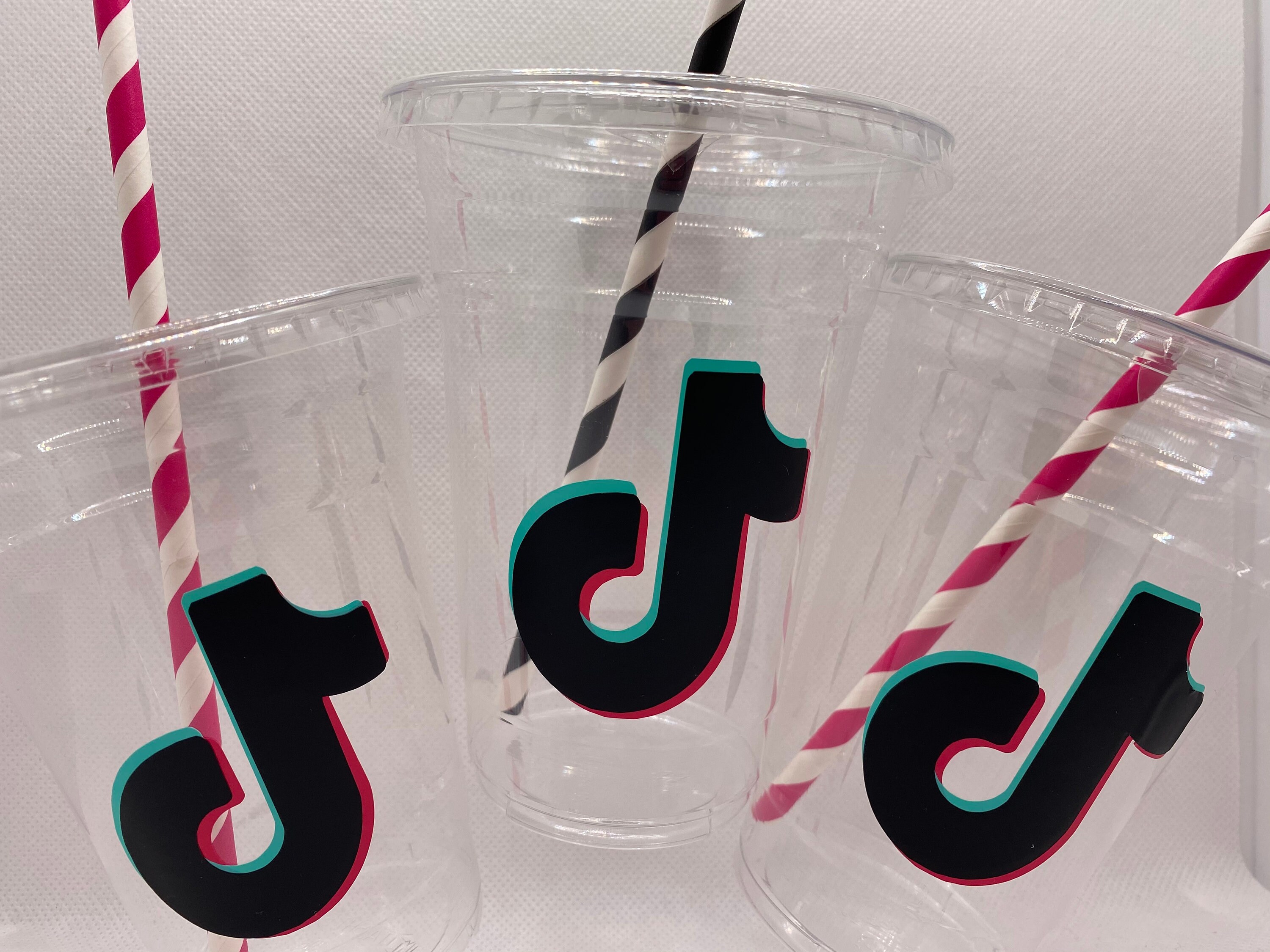 Tik Tok Birthday Party Disposable Plastic Cups with lids 16oz Etsy