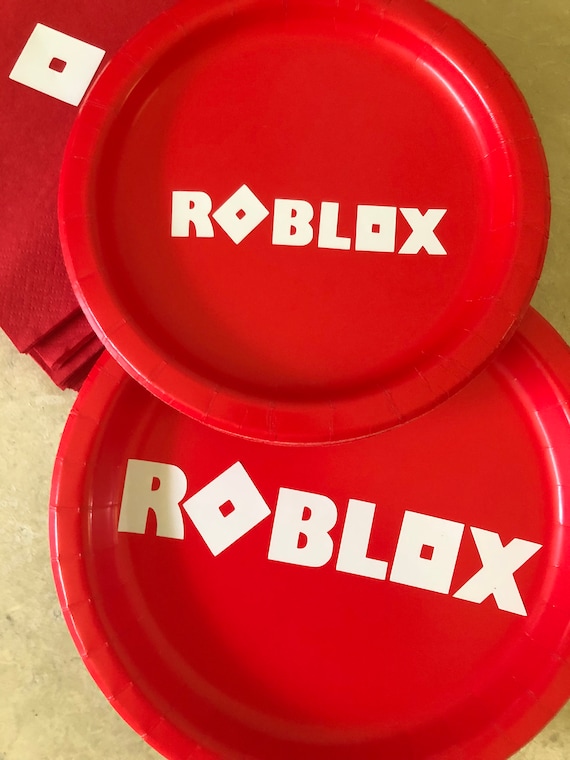 Red Roblox Ultimate Birthday Party Pack For 16 Plates Napkins Birthday Decor Video Gamer Cake Plates Party Supplies - circle r roblox