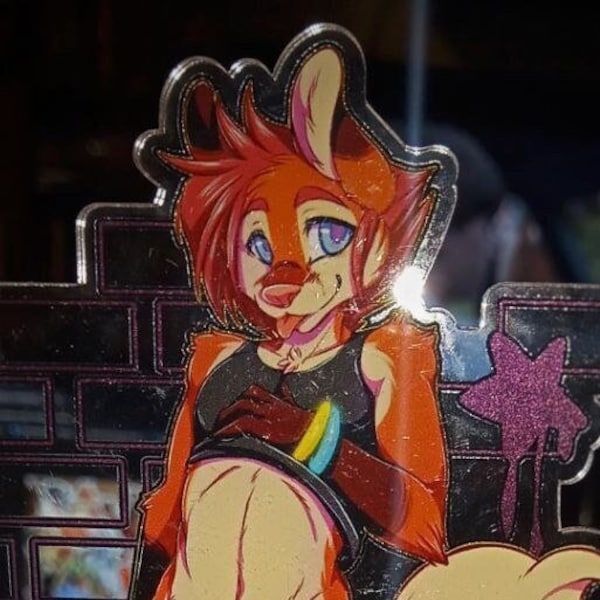 Raver Fox Acryl Standee