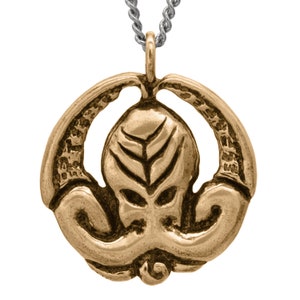Cthulhu Medallion Engraved with the Cthulhu Chant, HP Lovecraft&#39;s Call of Cthulhu Jewelry, Silver or Bronze Pendant, Free US Shipping