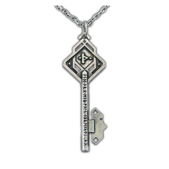 Thorin Oakenshield Key Erebor Hobbit Key Necklace Pendant 