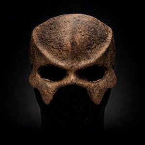 Wearable Cultist Mask – Dark Horror Artifact Flexible Polyurethane