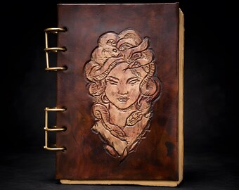 Libro ad Anelli Medusa – Dark Art Luxury A6 con 6 Buchi
