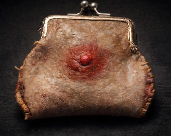 Portamonete Dark Art in Finta Pelle Umana – Portafoglio Macabro Artigianale, Creepy Coin Purse Gotico