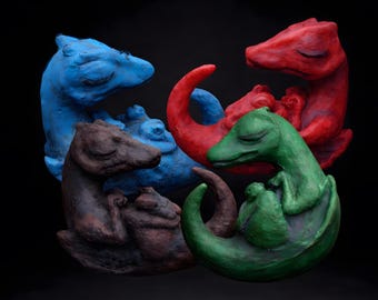 Feto di Drago Dark Fantasy – Creatura Fantastica in Lattice e Poliuretano Flessibile, Dragon Specimen da Collezione