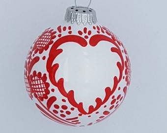 Boule de  Noël prénom,en verre,blanche motif rouge,8cm,tradition, collection "Rot-Wiss"