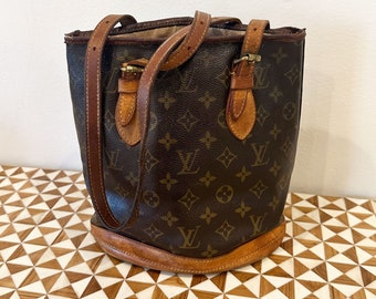 Louis Vuitton Vintage Monogram GM Bucket Bag Tote Carryall Noe LV Logo  Monogram Canvas + Leather