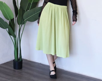 Vintage ISSEY MIYAKE FETE Lime Green Plissé Poly Mid Calf Skirt Ankle Maxi Elastic Fortuny Pleats Please Micro Pleated S M