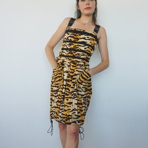 Dolce gabbana deals tiger dress