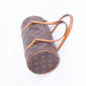 Louis Vuitton-Monogram Papillon 30 Shoulder Bag with Pochette