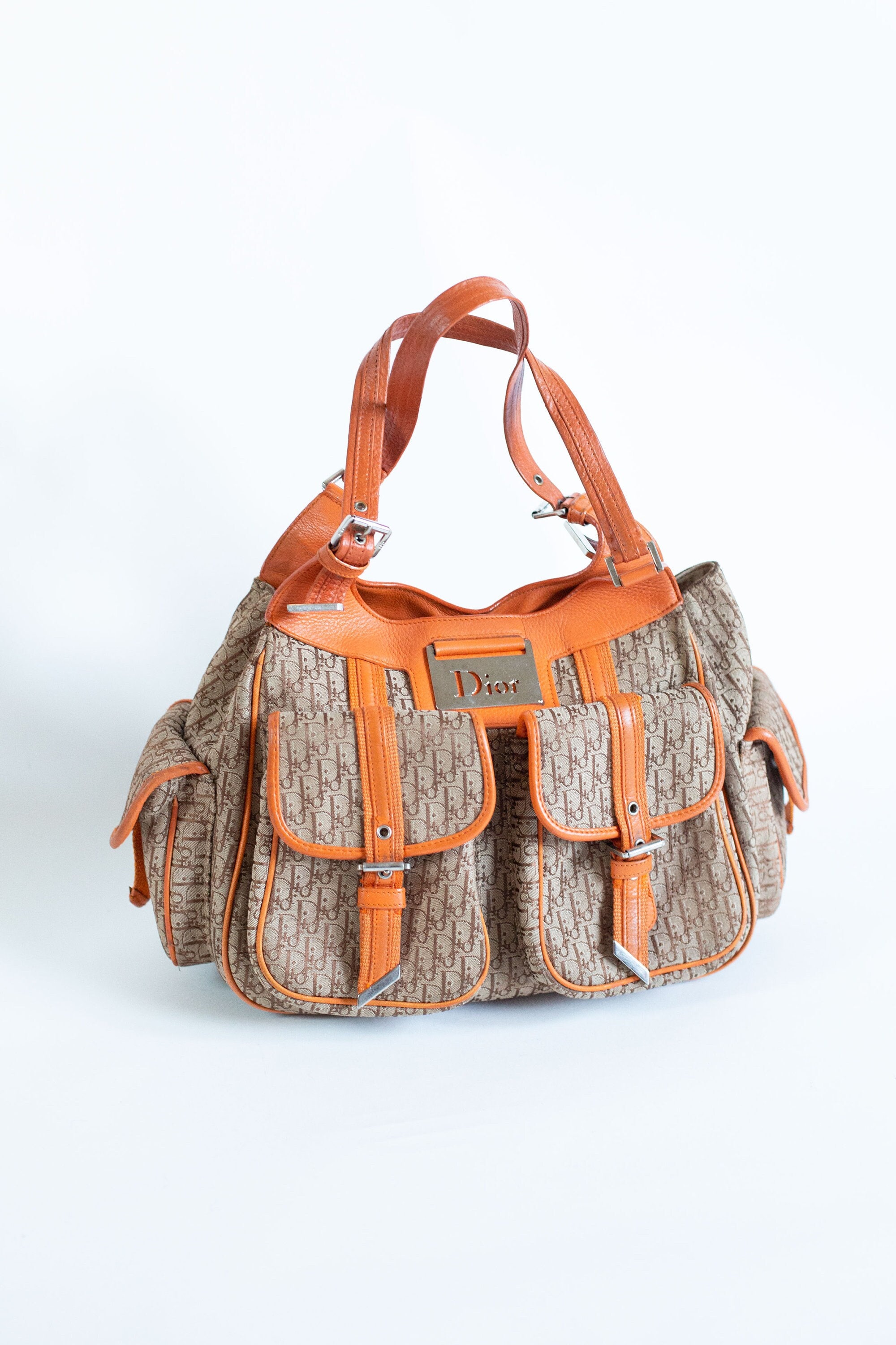 Chanel Hobo Leather Shoulder Bag in Rust - J'adore Fashion Boutique