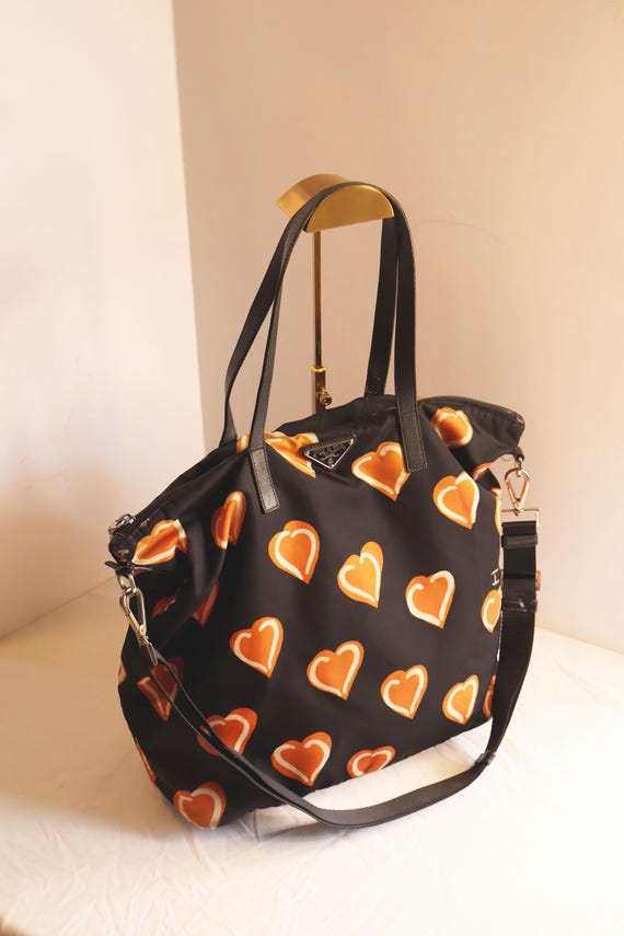 Vintage PRADA Black Nylon Tessuto Stampato Saffiano Heart Print 2