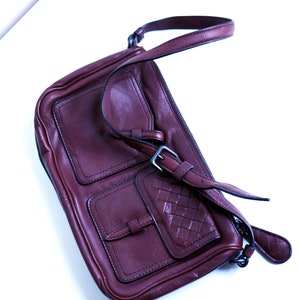 Bottega Veneta Bordeaux Leather Multi Pocket Baguette Bag with Intrecciato Pocket Detail Woven Burgundy Maroon Red 90s Y2K image 2