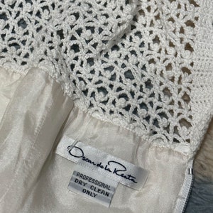 Vintage Oscar de La Renta 1990s White Crochet Mini Dress with Rosette Appliques Floral XS S Cream Roses image 8
