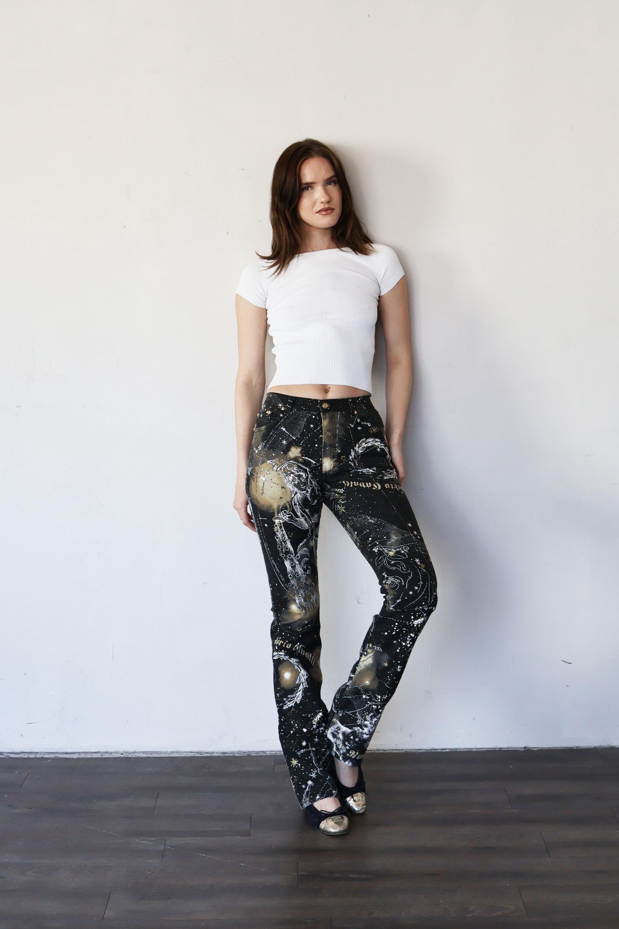 Roberto Cavalli ダメージデニム Jeans With Contrasting Discoloration Detailing in Dark blue